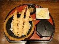 サラダ・味噌汁・小鉢付