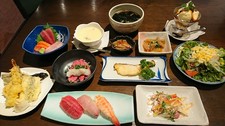 0006042713J6.jpg