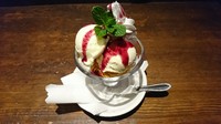 チョコレートorキャラメルorブルーベリーソース