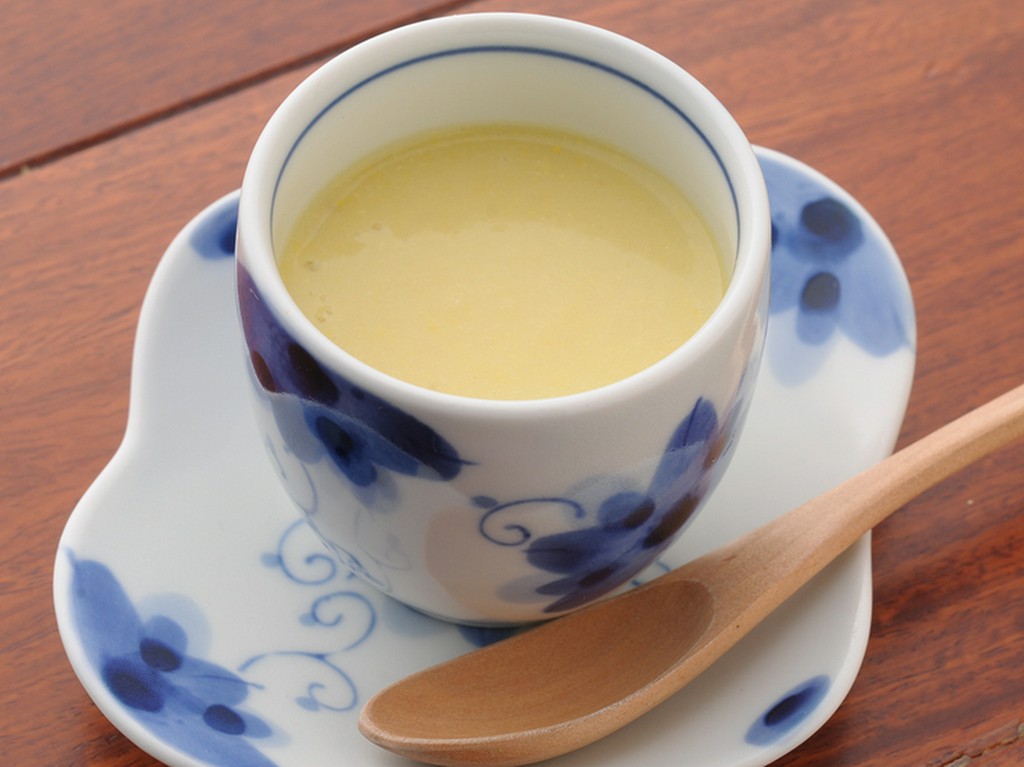 ある日のコースより『トウモロコシのすり流しスープ』