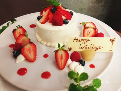 記念日やお祝い、デートに。女性にも喜ばれる食事