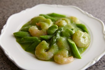 爽やかな風味が際立つ『エビの青山椒ソース』