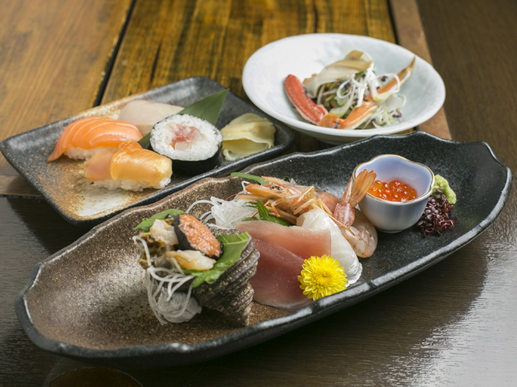 極上の料理とお酒で憩いのひとときを過ごせます