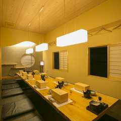 人数やシーンに合わせて個室のタイプを選べるのが魅力的