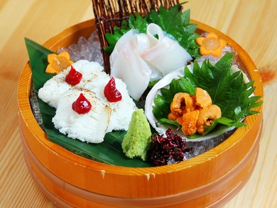 四季折々の新鮮魚介に舌鼓『本日のお造り3種盛り』