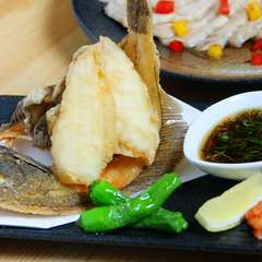 カラッとした衣と素材の旨みがお酒によく合う『揚物』 
