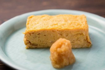 出汁の風味が活きた蕎麦屋ならではの逸品『玉子焼』