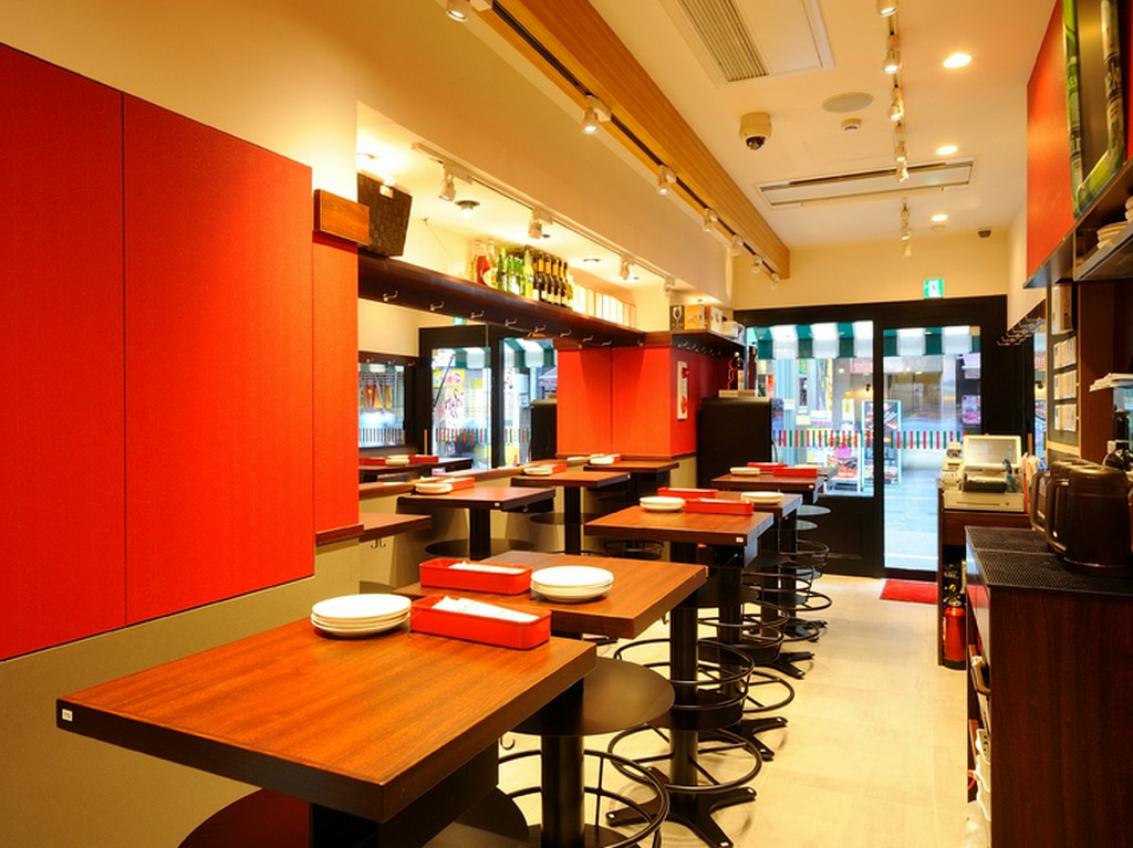 「俺のイタリアン」初の全席“立ち飲み”スタイルを採用