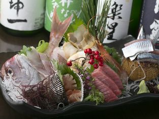 초밥과 순채요리 다치바나