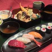 にぎり4貫・天麩羅盛り合わせ・茶碗蒸し・小鉢・お新香・みそ椀・デザート