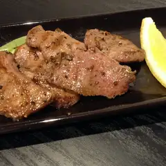 厚切り炙り牛タン
