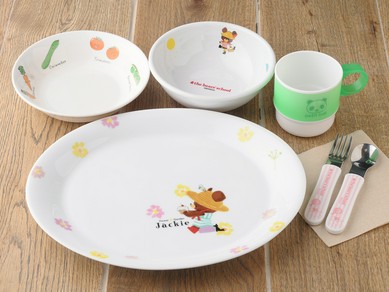 キッズ用の食器やインテリアを完備しているので、ママも安心