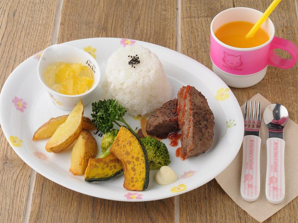 『お子さまハンバーグプレート』
