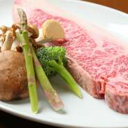 A5ランクのランプ・イチボ肉・内モモ肉を使用！赤身が美味しい部位です！