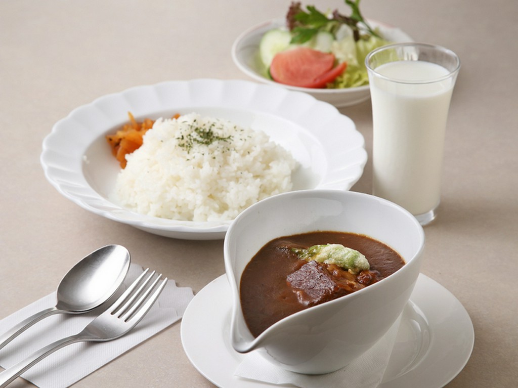 衣笠で食べられるのはここだけ！『よこすか海軍カレー』