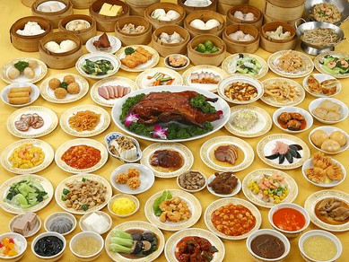 中華街初、出来たて料理を召し上がれる『オーダー式バイキング』