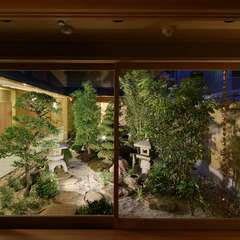 落ち着いた空間で美味な料理に舌鼓を打つ、至福のもてなしを