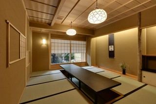 ～小さなお子様連れのお客様へ～　　飲食のお持ち込みについて