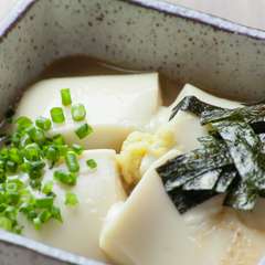 有田名物の不思議な食感『ごどうふの冷奴』