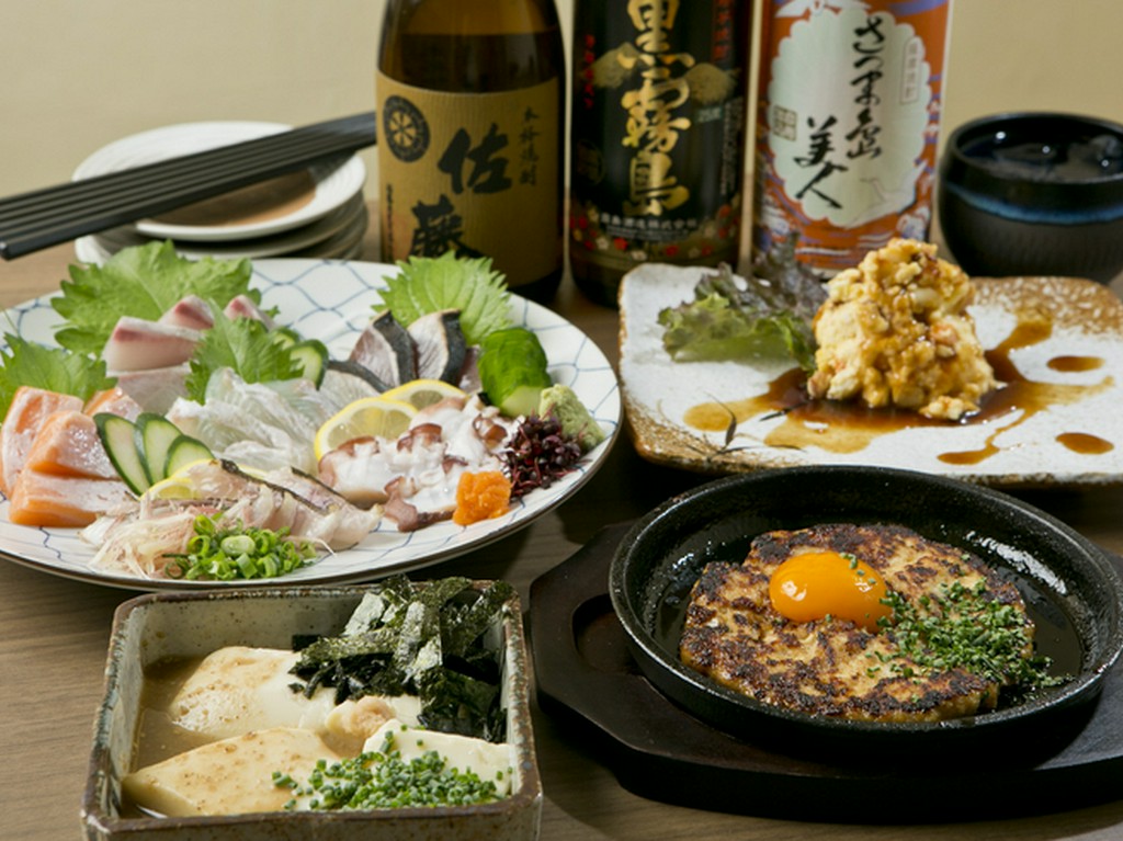 コース料理は3種類、飲み放題付きで3000円からあります
