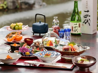 料亭 亀松閣 山形/日本料理・懐石・会席 | ヒトサラ