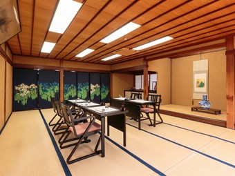 全室個室。どの部屋からも庭が見えるようになったつくり