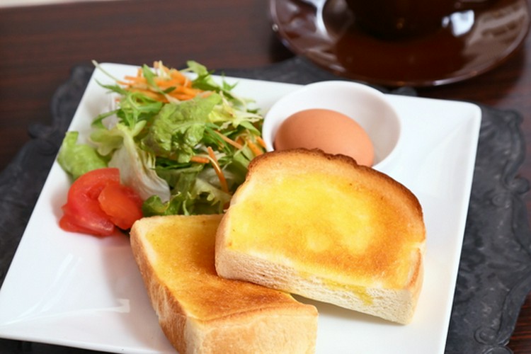 MONDIAL KAFFEE 328 四ツ橋/新町/堀江/カフェ | ヒトサラ