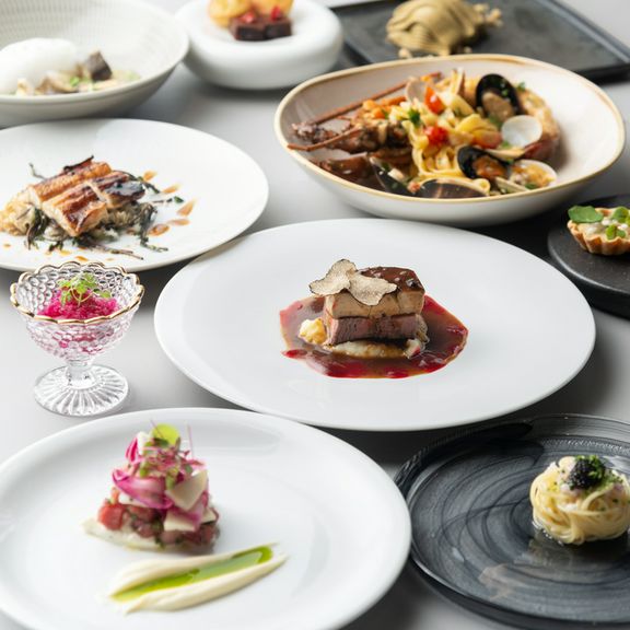 洗練された空間で織りなす、贅沢なひとときを。