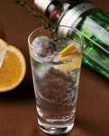 ■ビーフイーター　2,200円
■植物学者　2,200円
■スコットランド人の香水　2,600円
■オランダに魅せられて　2,100円
■スキーダムでレモンティーを　1,900円
■ロッテルダムの空　2,100円　など