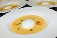 ●オードブル盛り合わせ
●本日のスープ
●お好みのパスタ
・ベーコンと茄子のトマトソースのスパゲッティ―ニ
・カルボナーラのスパゲッティーニ
・アサリと小松菜のペペロンチーノのスパゲッティーニ