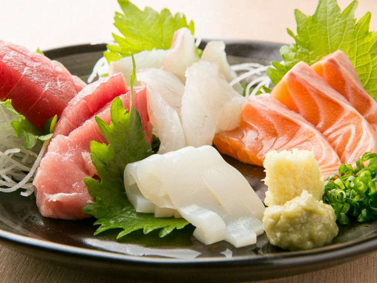 料理長こだわりの鮮魚を少しずつ『刺身盛り合わせ』