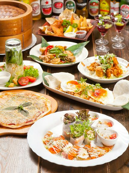 世界各国の料理が一堂に揃い味わえる 【多国籍市場KajaGoo】