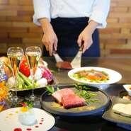 誕生日、結婚記念日・・・お客様が華やかで印象深い記念日を過ごせるよう、最高のおもてなしでお出迎えいたします。大切な人と大切な時間を過ごすために、最高の料理と演出でお祝いしませんか？