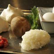 味噌汁・香の物付き