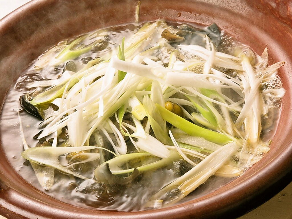 すっぽんの美味しさを、刺身から鍋料理までたっぷり満喫　！