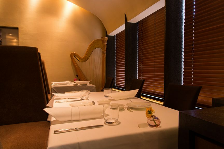 上質で華やかな料理と格調高い洗練されたサービス