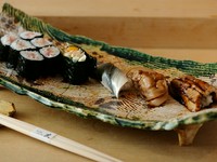 何を食べるか迷う人にはおすすめ「寿司盛り合わせ」