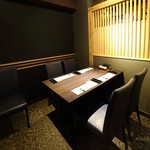 丁寧に引いたＷ出汁から一品ずつ。
四季の彩りを感じれるコースでおもてなし！