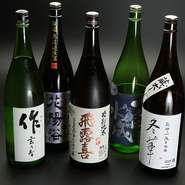 地酒はもちろん！全国の銘酒や季節酒を合わせて