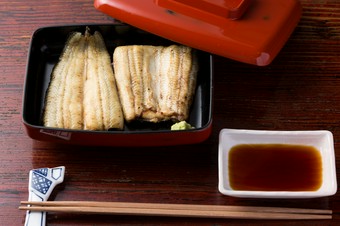 鰻の風味を素直に味わえる『白焼』