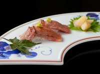 最高ランク和牛のとろける味わい『広島牛にぎり寿司』