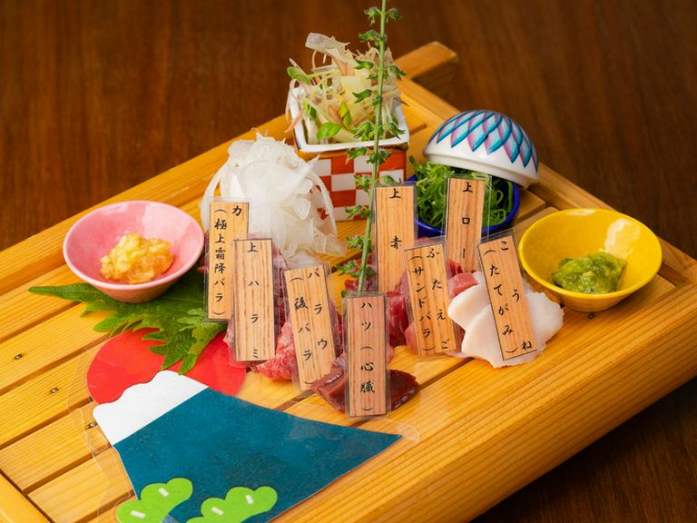 食事がより楽しくなる演出。目でも楽しめるように盛付にも工夫を