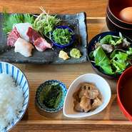 馬刺し定食（馬刺し四種盛り）