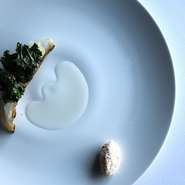 店名を冠した代表的なメニュー。nacreeの生命線でもある火入れをご堪能下さい。