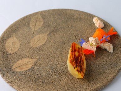 複雑玄妙な味わいを楽しむ『アンディーブのキャラメリゼ』