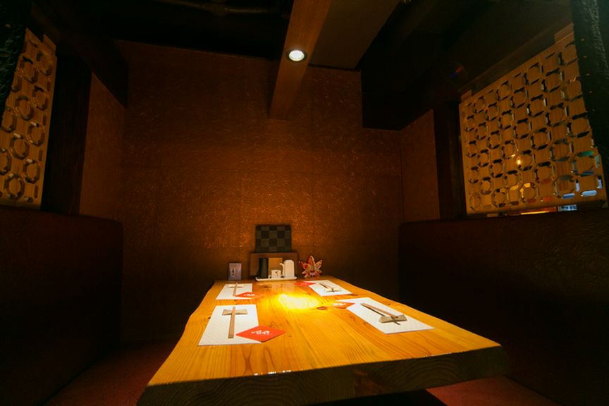 和をモチーフにした大人の空間で、プライベートなひとときを