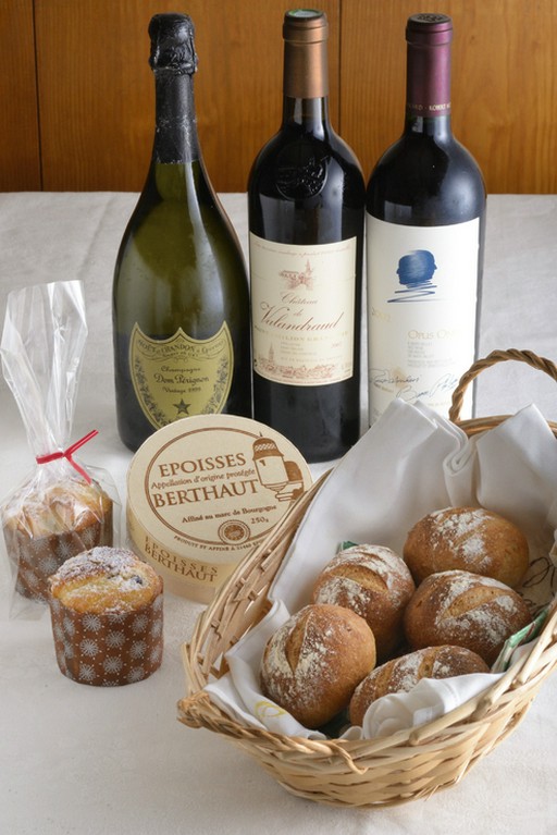 手づくりの「パン」とお土産の「マフィン」