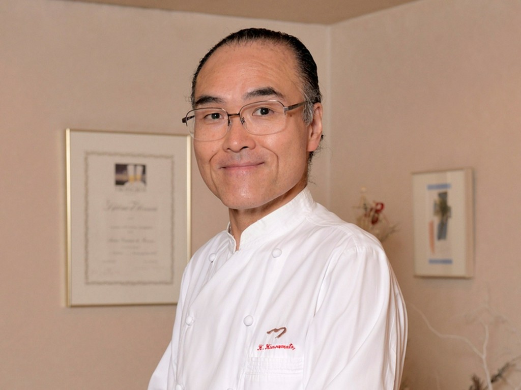 器や盛り付け、演出も含めてコース料理を楽しんでいただきたい