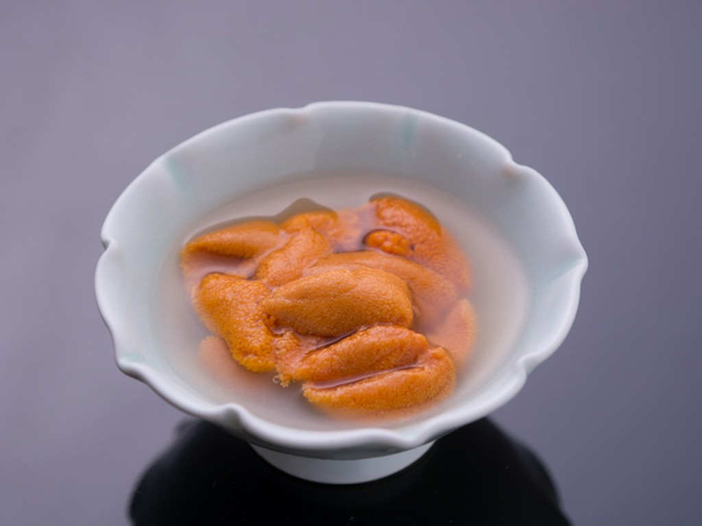 こだわりが息づく『塩水ウニ』