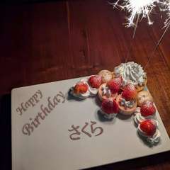 季節ごとに店内のデコレーションがお洒落に変わる